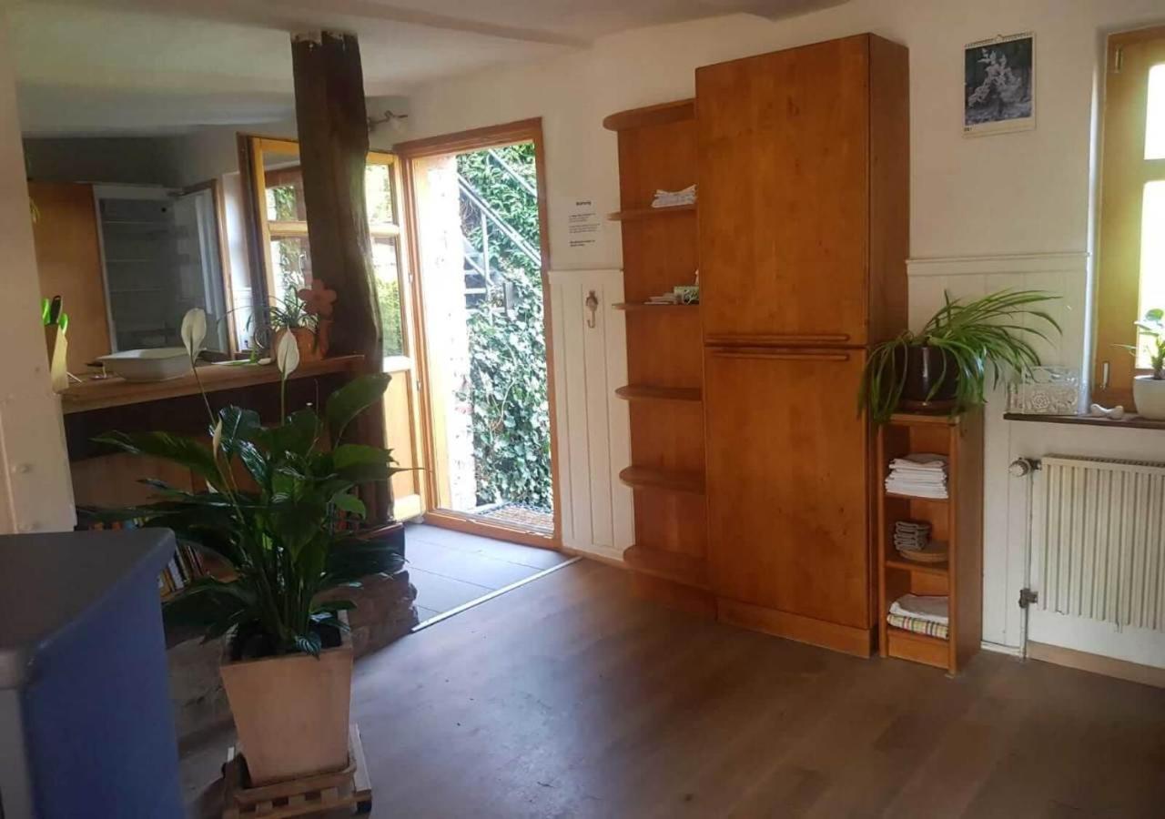 Aeltestes Haus In Quentel - Ferienwohnung 1 Mit Kleinem Garten Lichtenau المظهر الخارجي الصورة